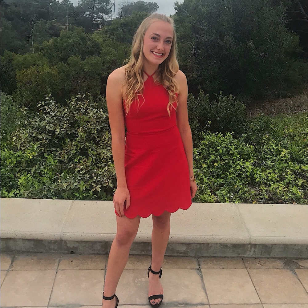 Meet your Posher, Alyssa